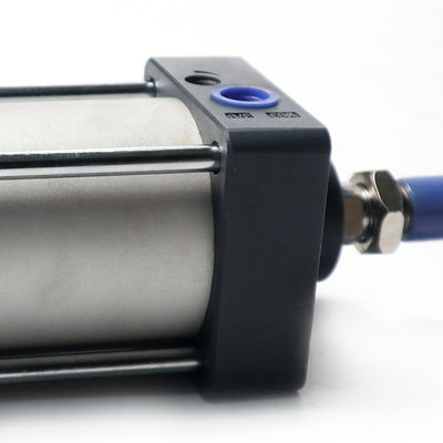 Zuverlässige Leistung SC63*100 Busluft-Pneumatischer Hubzylinder für HIGER-Fahrzeuge