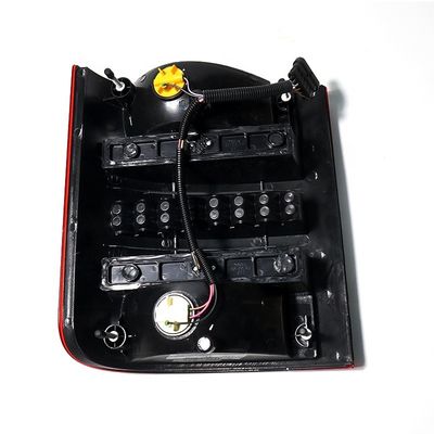 Golden Dragon Bus 24V LED-Hinterlicht mit 30 Watt Leistung mit OE-Nr. 4133-00059