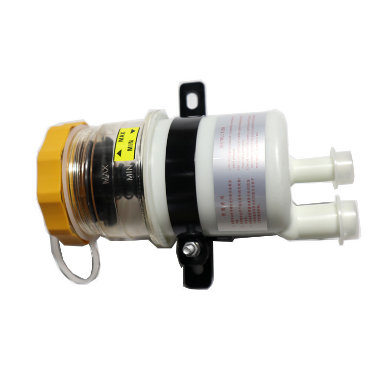 OE Nr. 3408-00494 Busslenkerölbehälter 750 ml für den King Long Bus